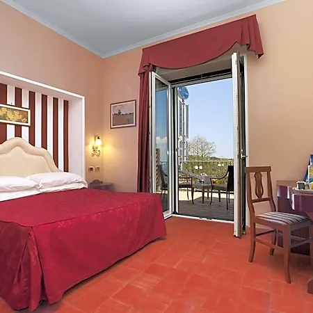Hotel Prestige 4*