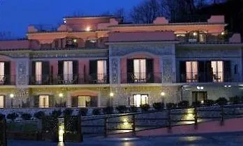 Hotell Prestige 4*