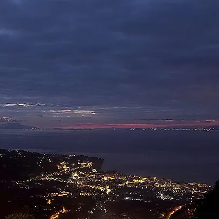 מלון Prestige 4*