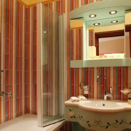 Prestige Hotel